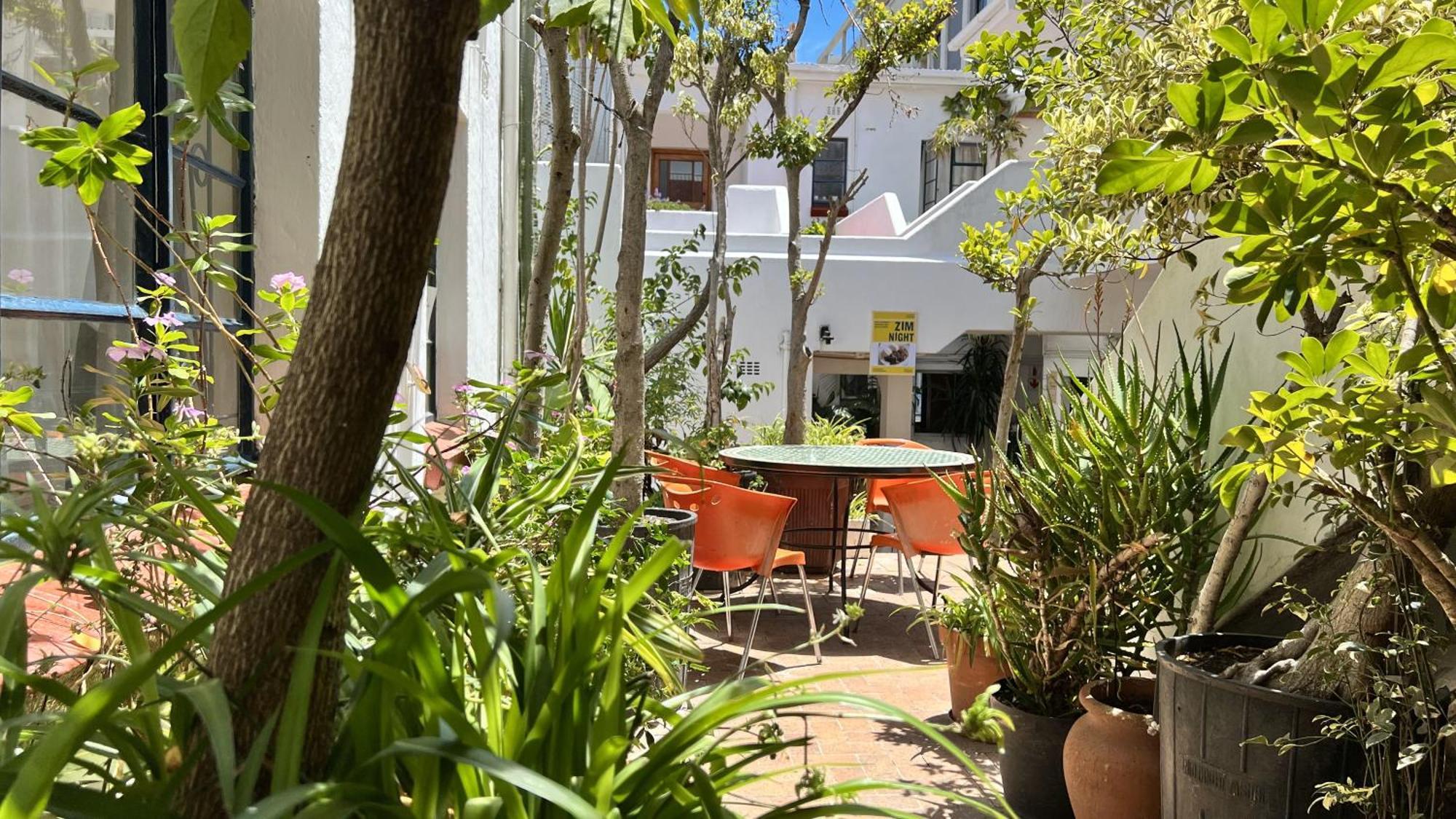 Long Street Backpackers (Adults Only) Hostel Cape Town Exterior photo