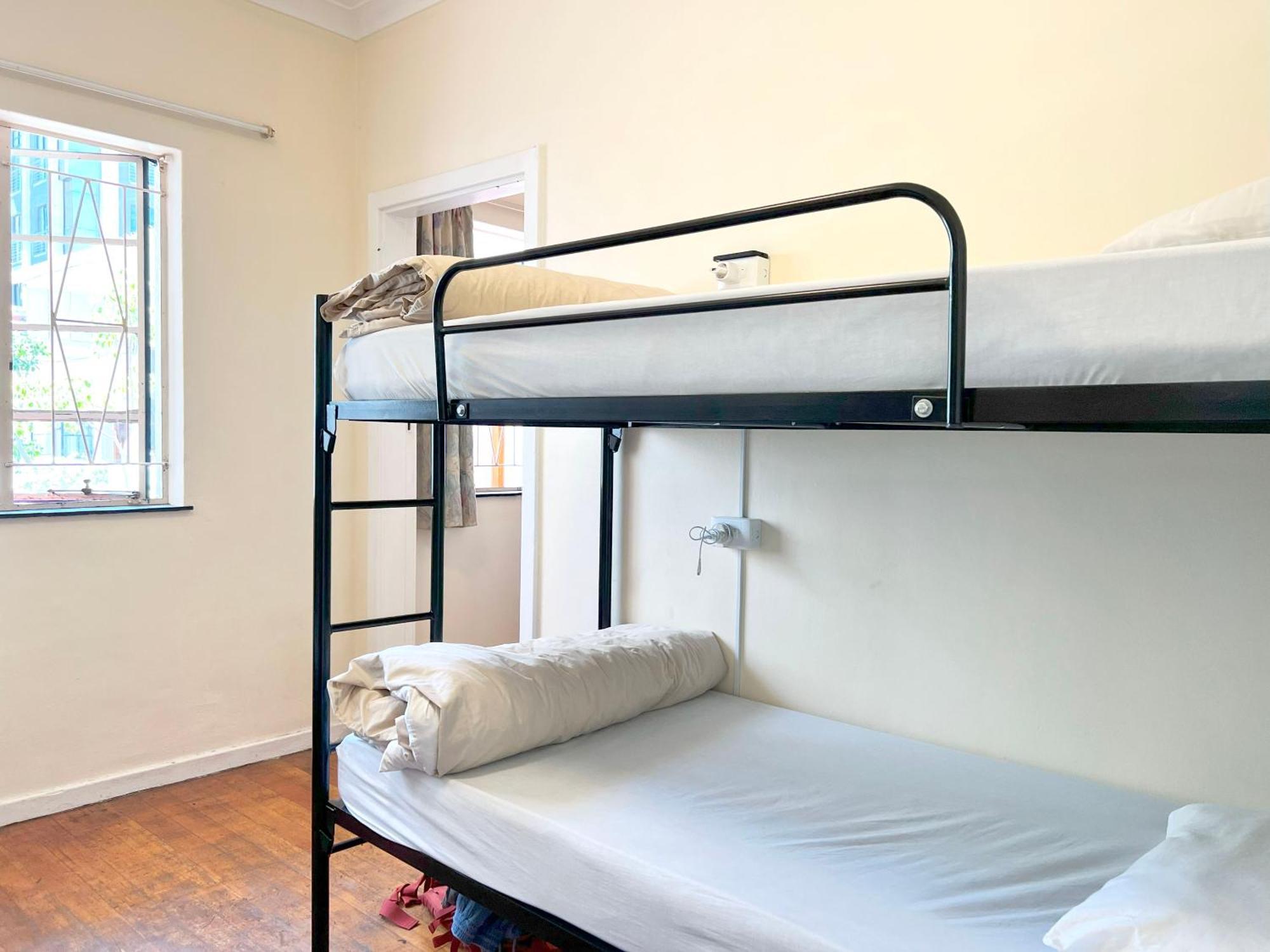 Long Street Backpackers (Adults Only) Hostel Cape Town Exterior photo
