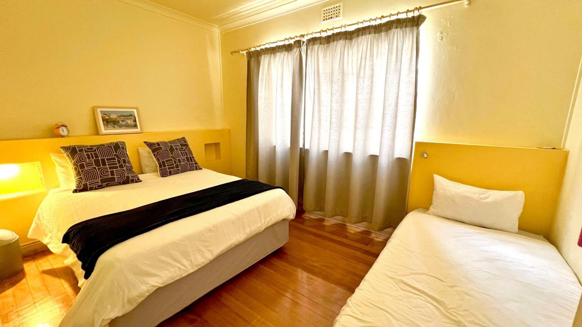 Long Street Backpackers (Adults Only) Hostel Cape Town Exterior photo