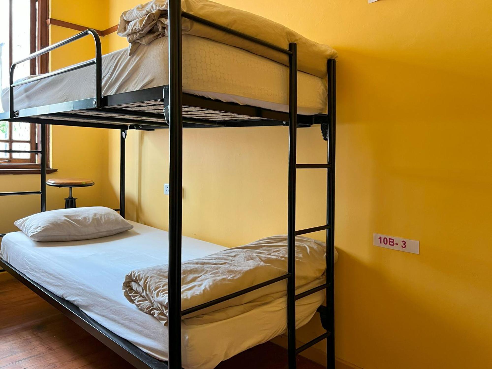 Long Street Backpackers (Adults Only) Hostel Cape Town Room photo