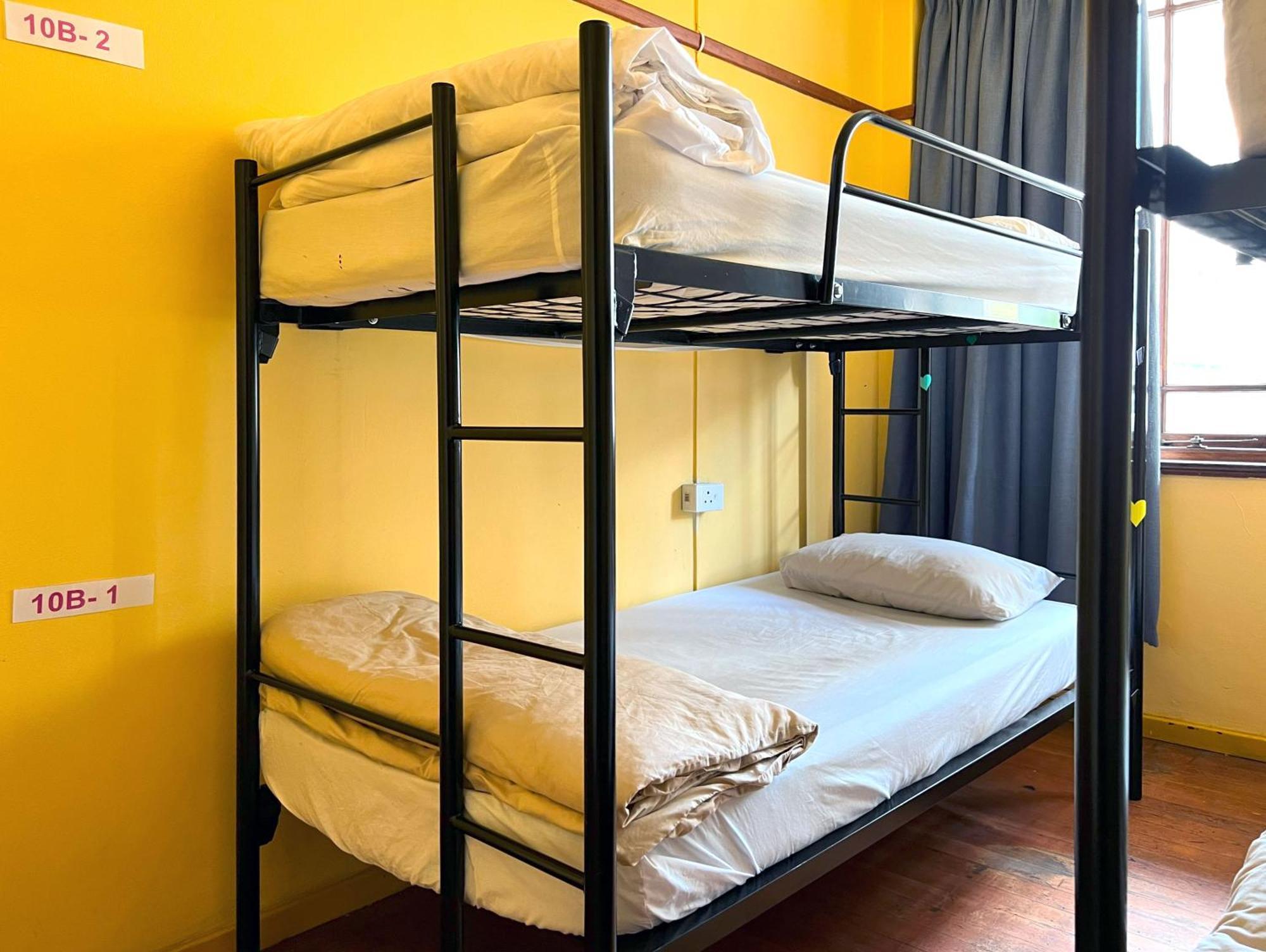 Long Street Backpackers (Adults Only) Hostel Cape Town Room photo